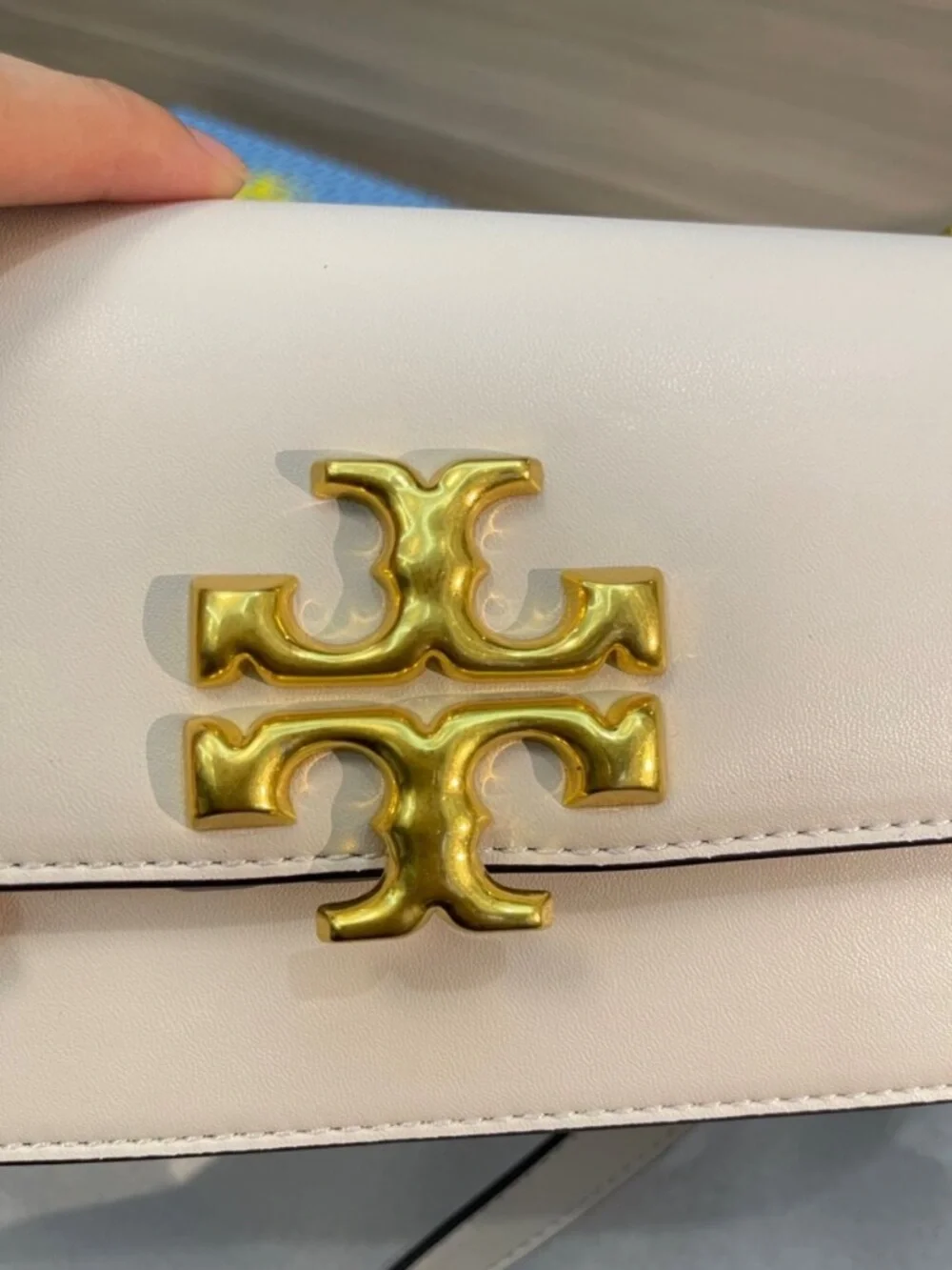 Tory Burch Cream Leather Shoulder Bag with Gold Logo Accent